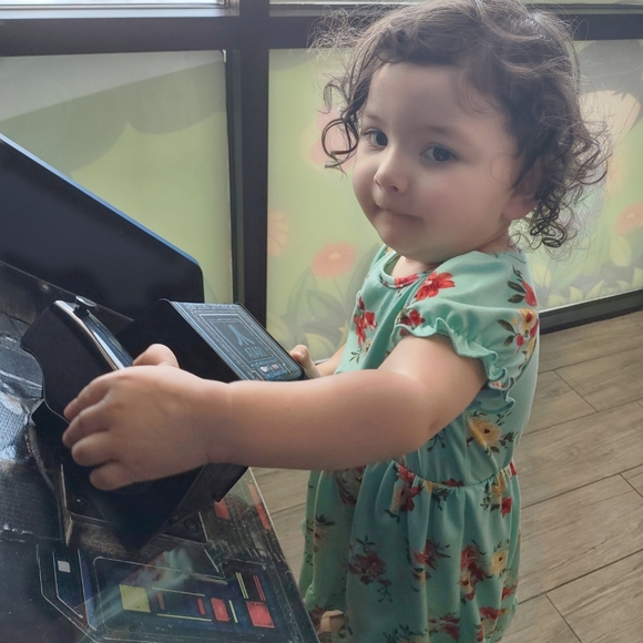 Meet your Posher, Heather - Picture 8 of 9